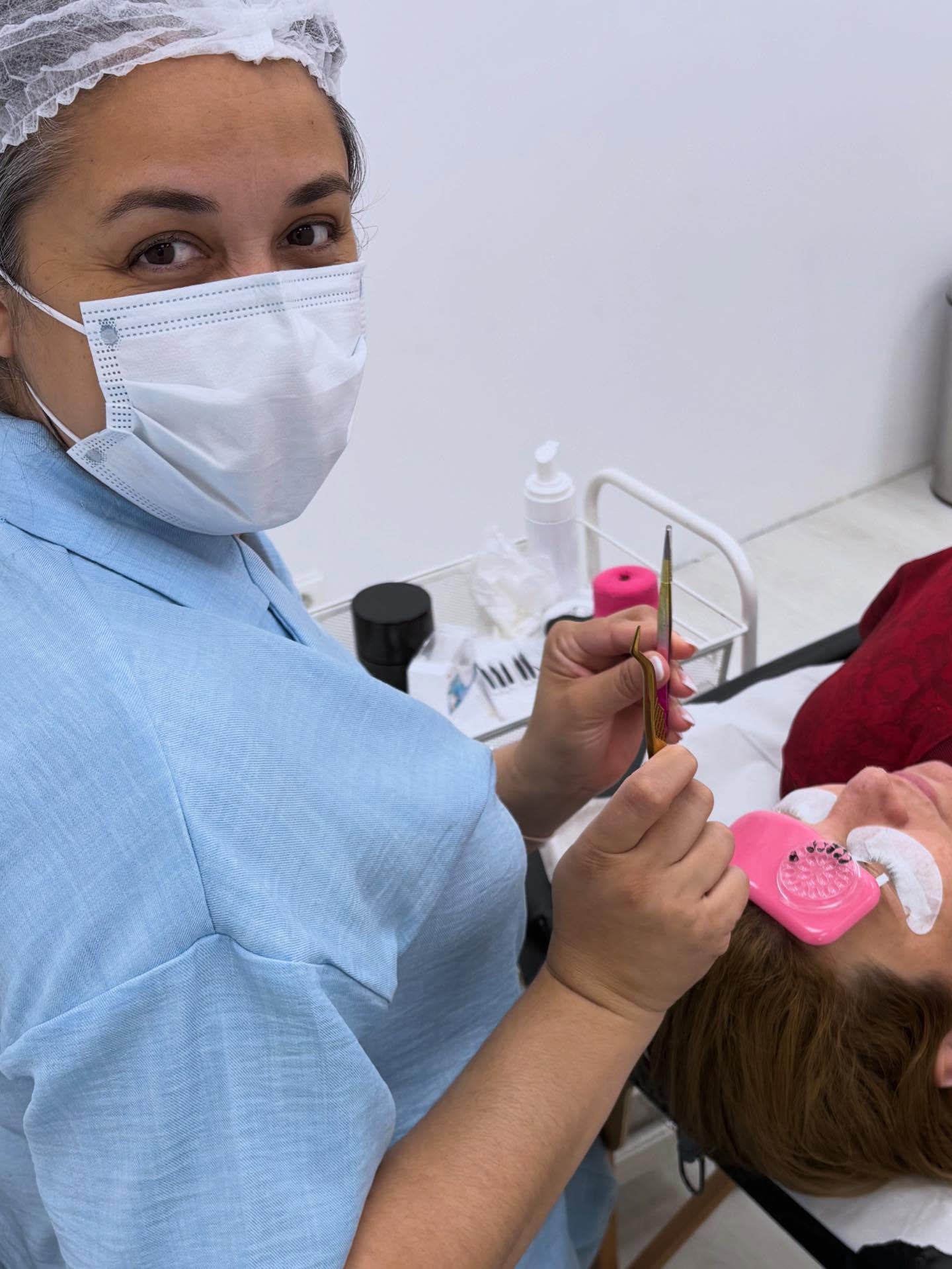 ✨A realçar a beleza que já existe em ti!
Aplicação de pestanas com todo o cuidado e detalhe. 💖
#pestanas